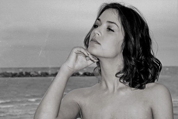 IMM__44683--bw