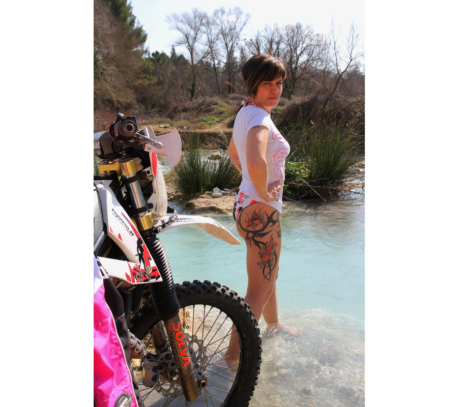 IMM_15896