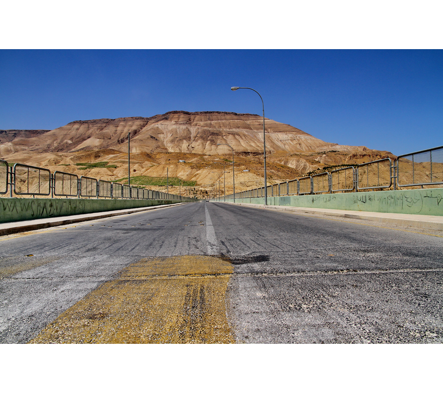 IMM_00549